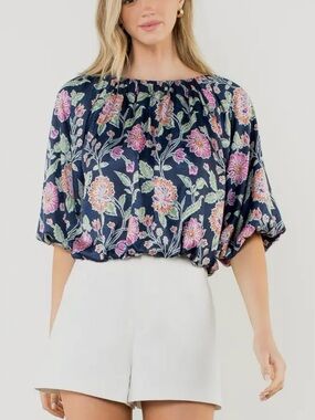 THML Gorgeous Floral Silky Top NEW sz Large